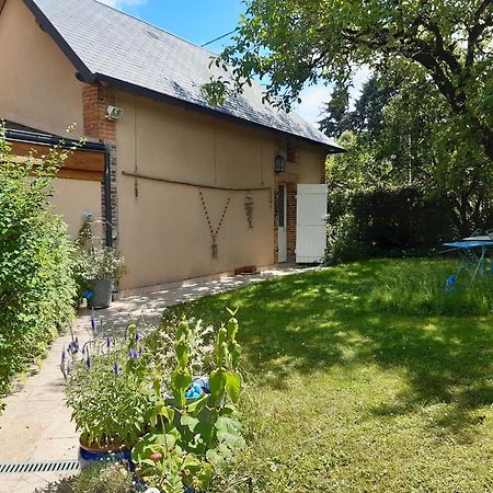Le Buisson De La Gariole Bed & Breakfast Aubigny sur Nere Bagian luar foto