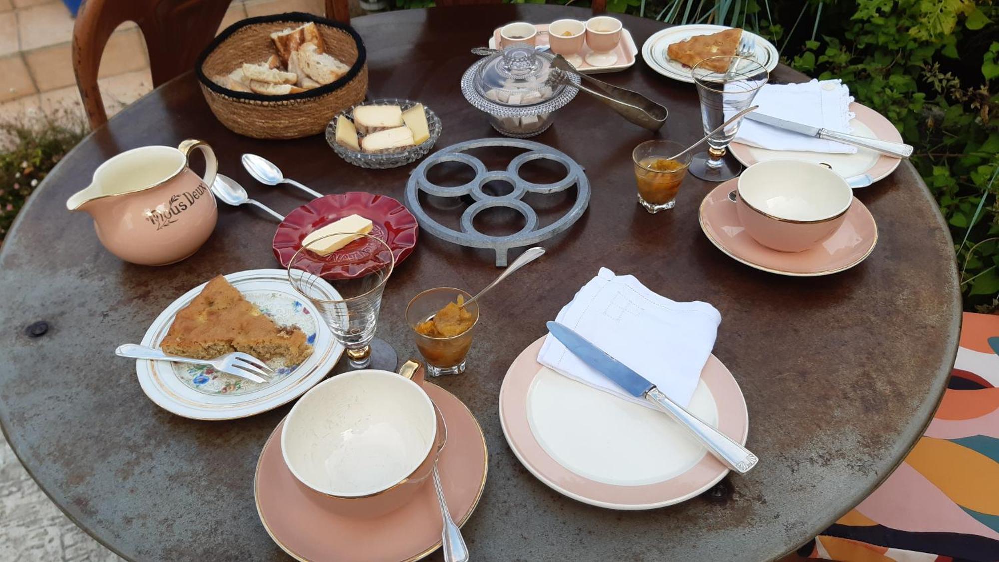 Le Buisson De La Gariole Bed & Breakfast Aubigny sur Nere Bagian luar foto