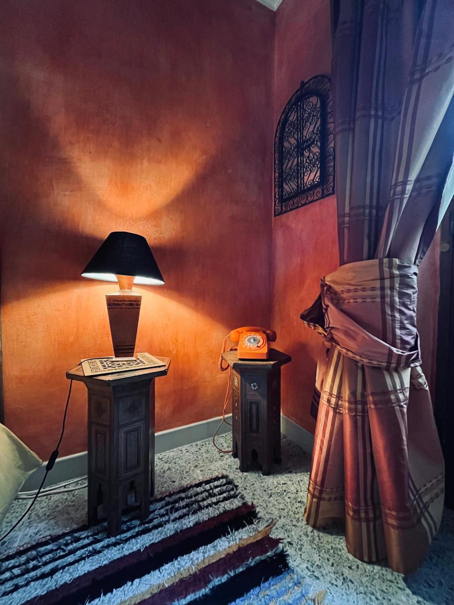 Le Buisson De La Gariole Bed & Breakfast Aubigny sur Nere Bagian luar foto