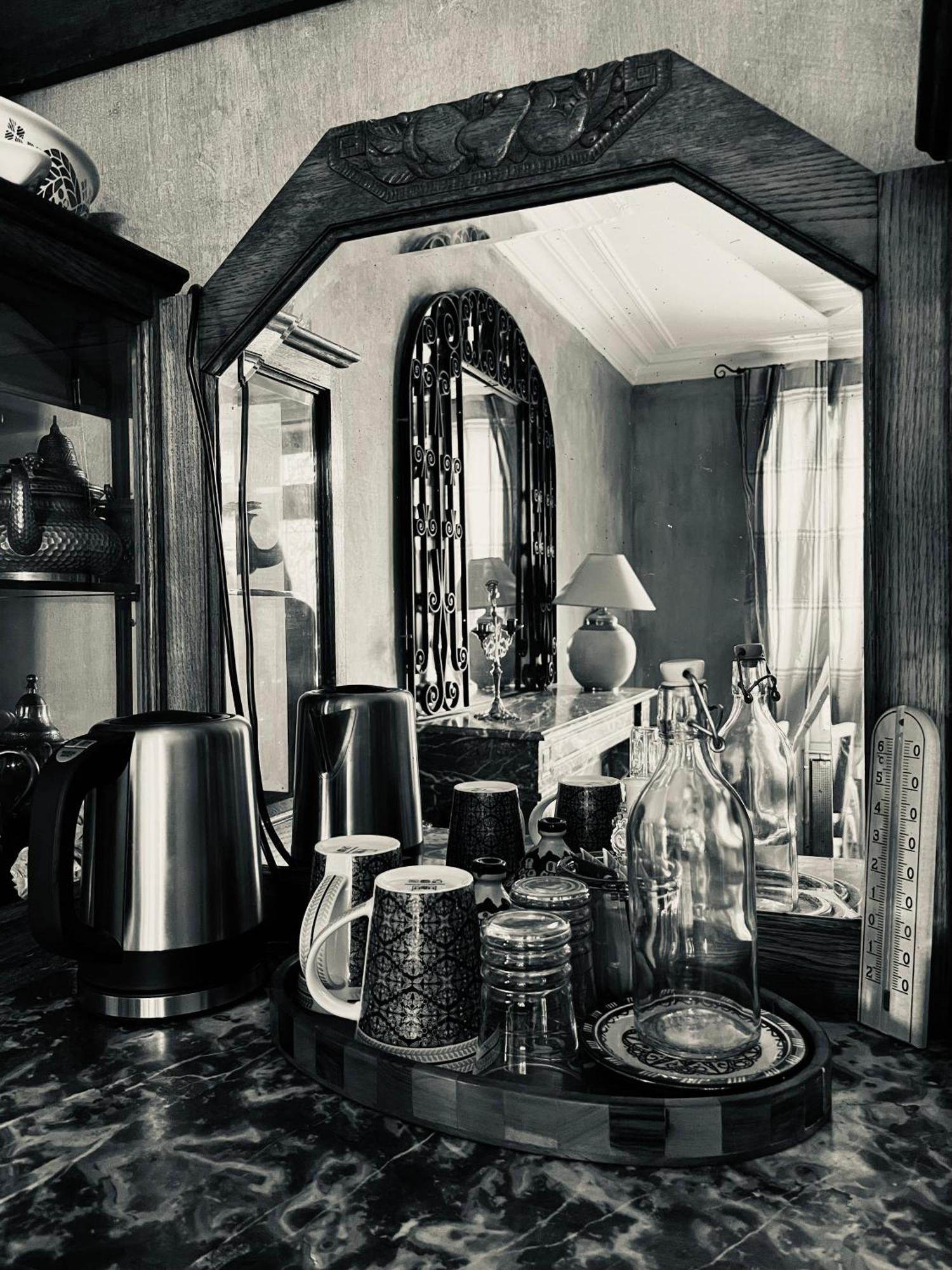 Le Buisson De La Gariole Bed & Breakfast Aubigny sur Nere Bagian luar foto