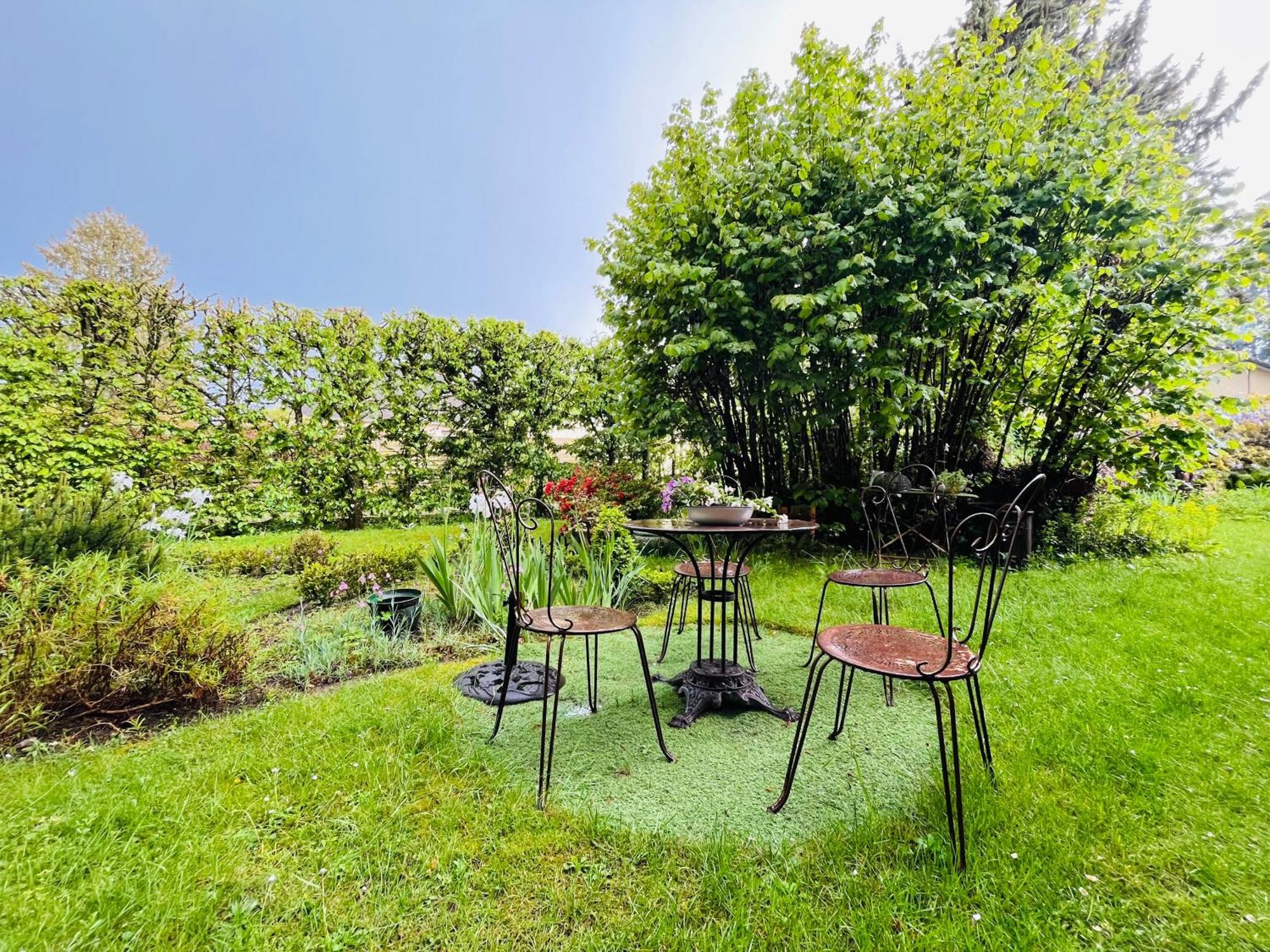 Le Buisson De La Gariole Bed & Breakfast Aubigny sur Nere Bagian luar foto