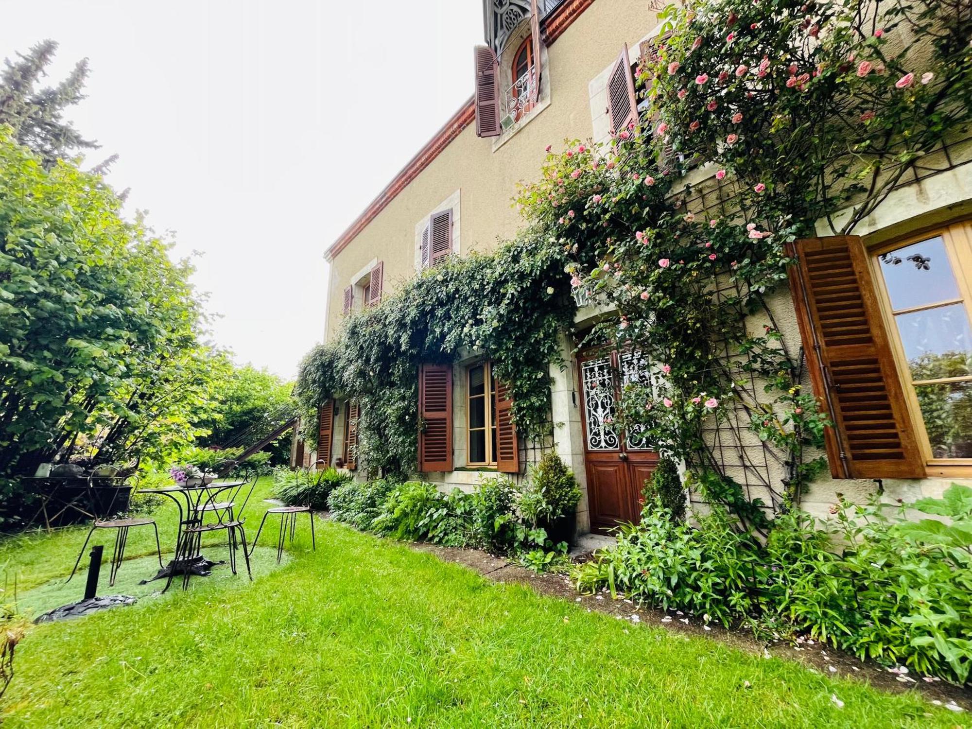 Le Buisson De La Gariole Bed & Breakfast Aubigny sur Nere Bagian luar foto