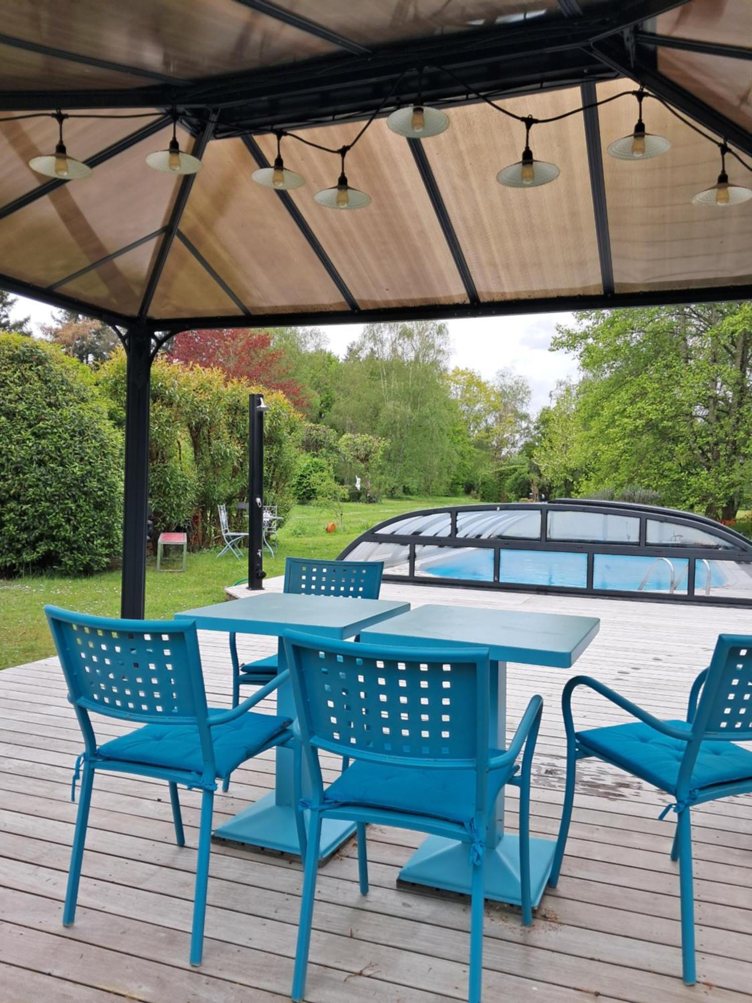 Le Buisson De La Gariole Bed & Breakfast Aubigny sur Nere Bagian luar foto
