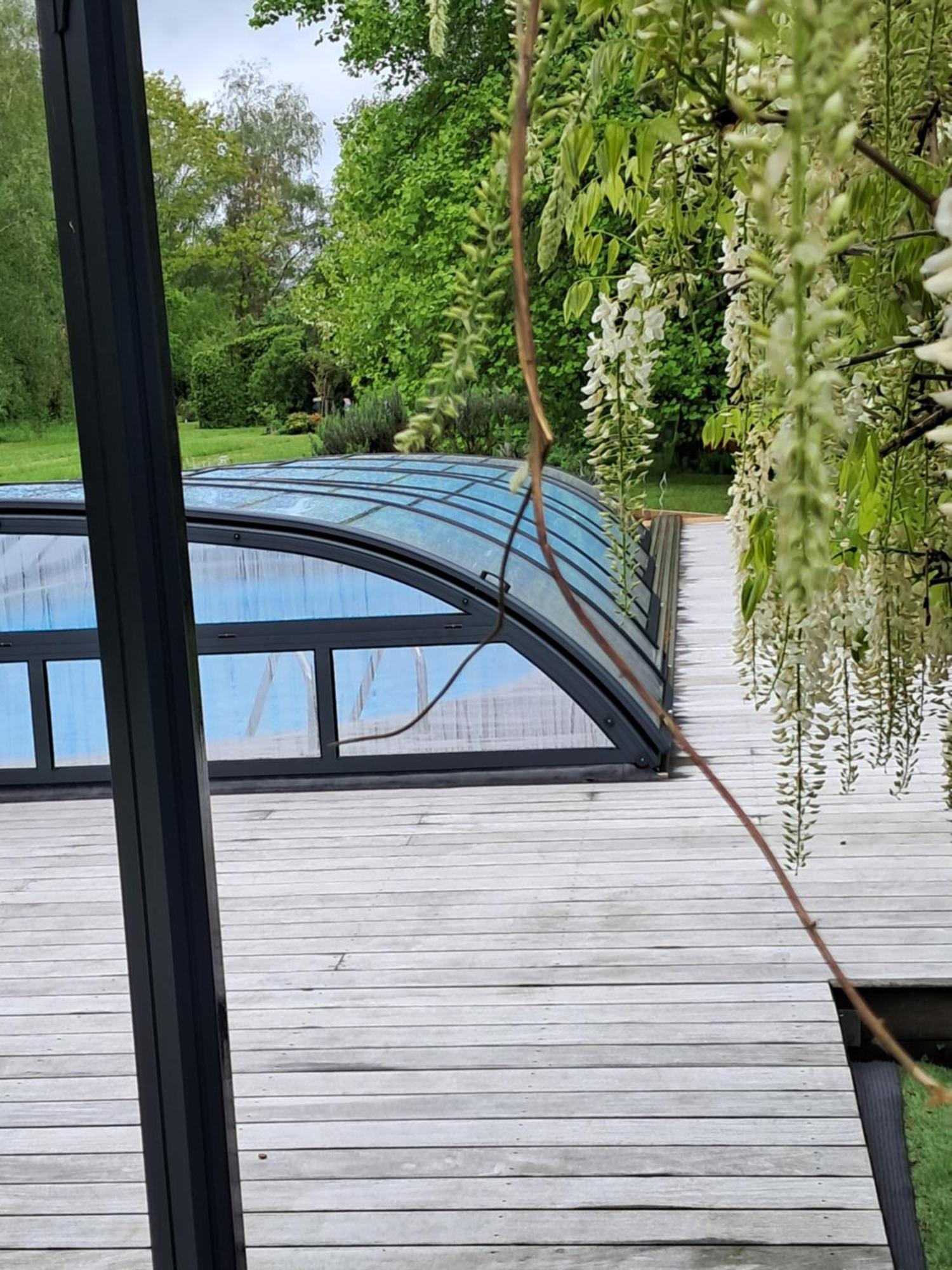 Le Buisson De La Gariole Bed & Breakfast Aubigny sur Nere Bagian luar foto