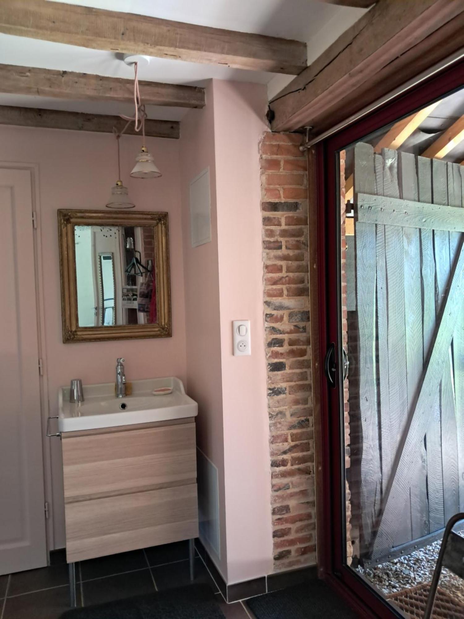 Le Buisson De La Gariole Bed & Breakfast Aubigny sur Nere Bagian luar foto