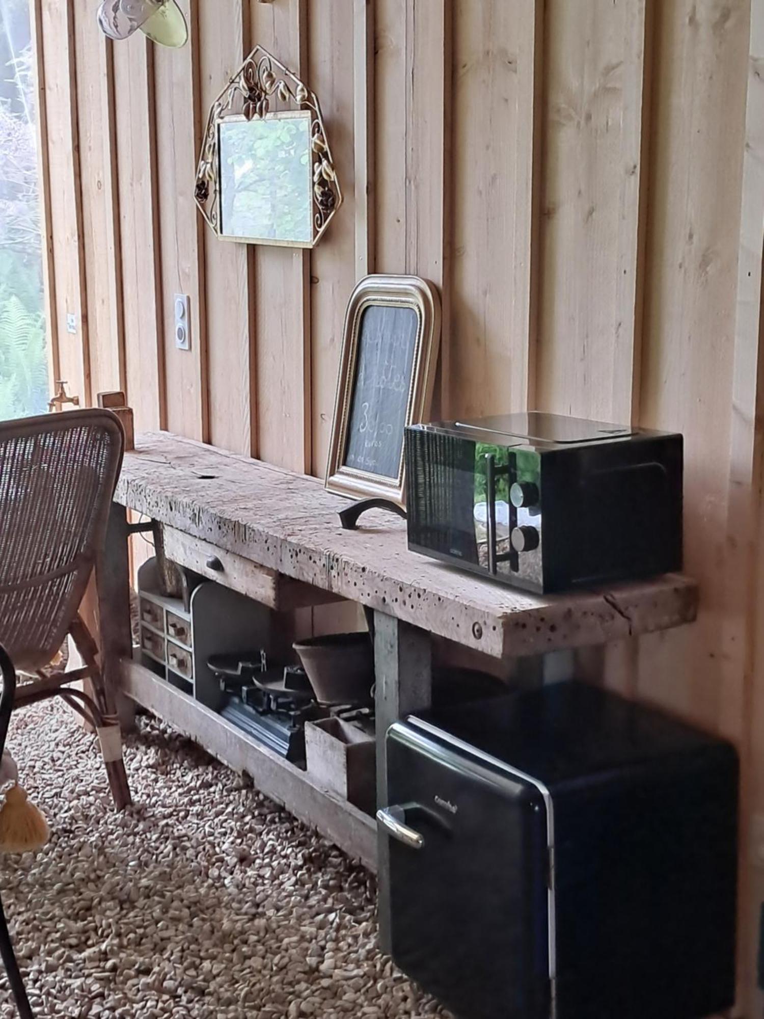 Le Buisson De La Gariole Bed & Breakfast Aubigny sur Nere Bagian luar foto